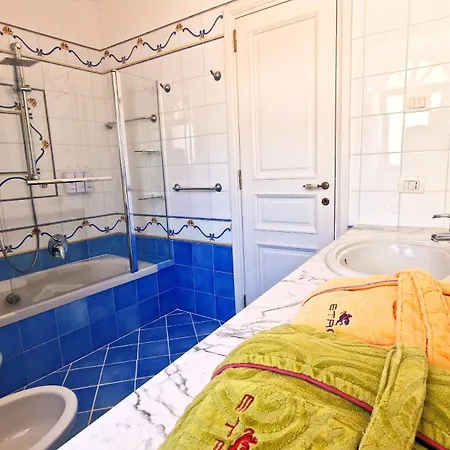 빌라 Maiora - Location 카프리